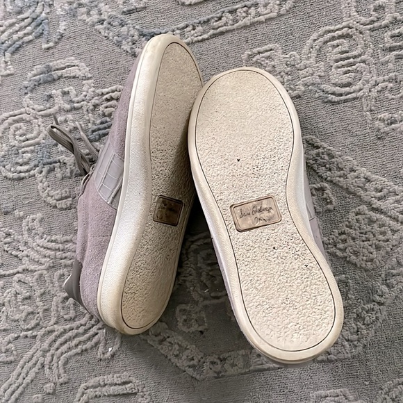 Sam Edelman Marquette Putty Suede Leather Sneakers. Size 7.5 - Picture 3 of 4